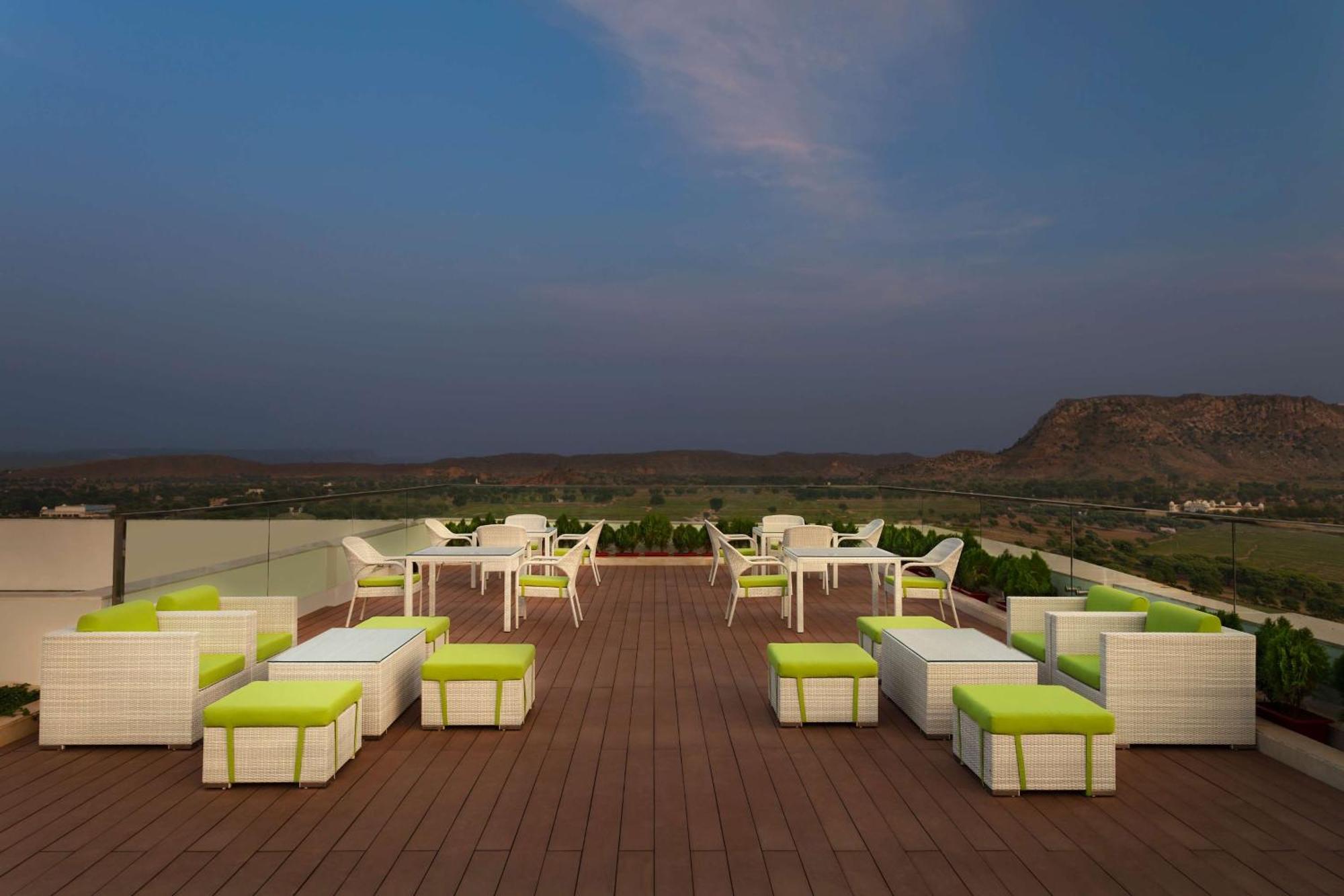 Doubletree By Hilton Jaipur Amer Εξωτερικό φωτογραφία