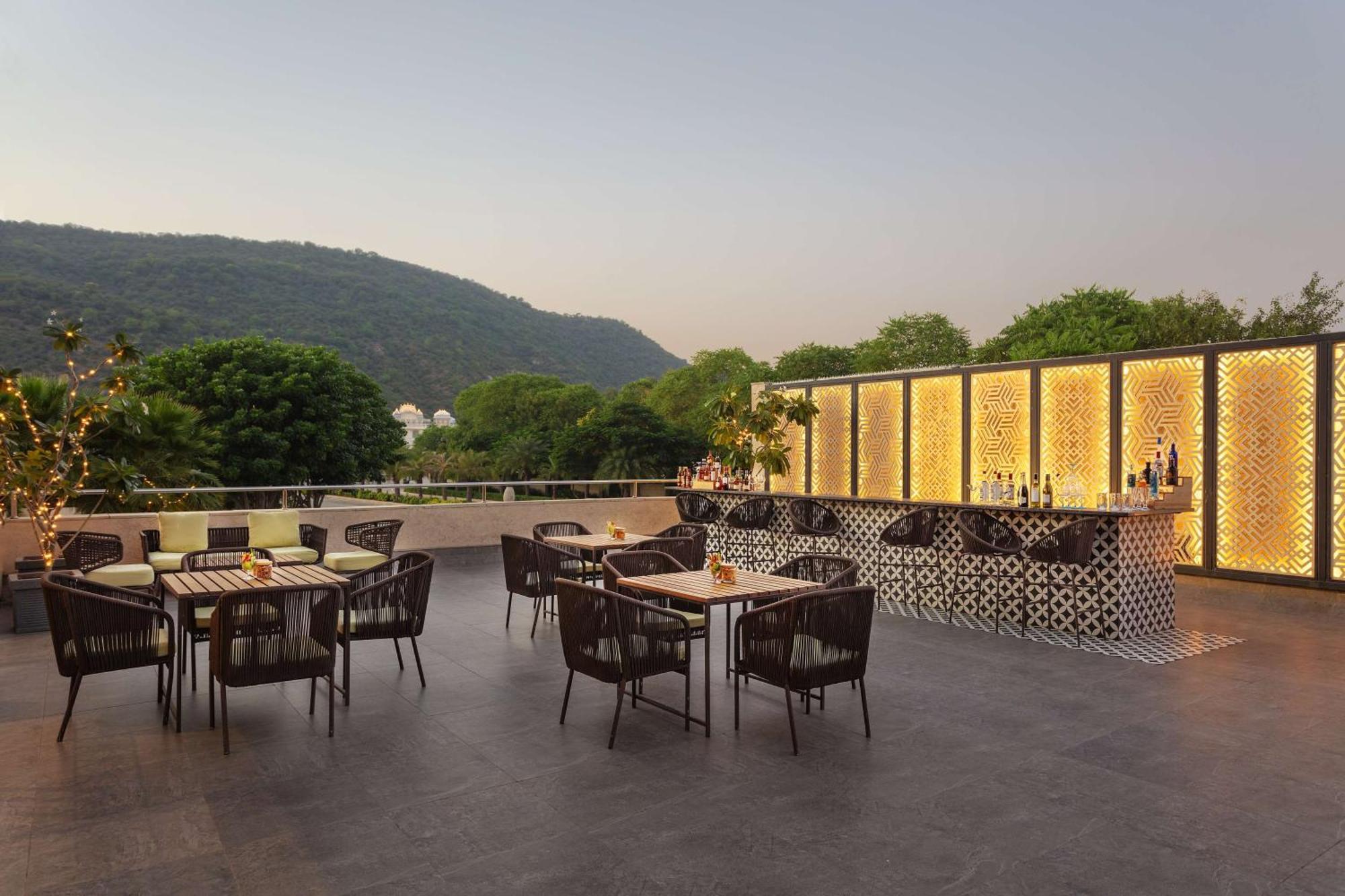 Doubletree By Hilton Jaipur Amer Εξωτερικό φωτογραφία
